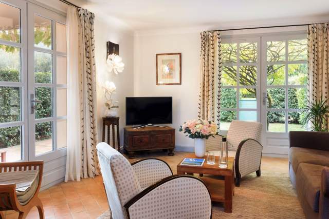 Hostellerie de l’Abbaye de la Celle - 5-star Hotel Provence - Perpétue Suite
