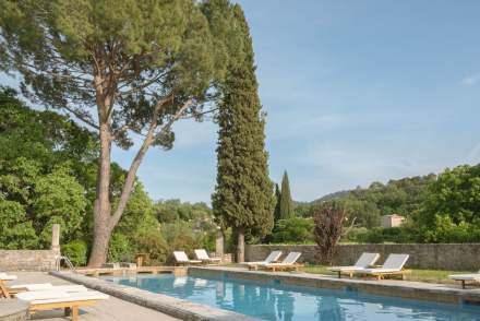 Hostellerie de l’Abbaye de la Celle - Hôtel 5 étoiles Var - piscine