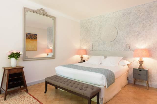 Hostellerie de l’Abbaye de la Celle - Hôtel 5 étoiles Var - Chambre Angélique