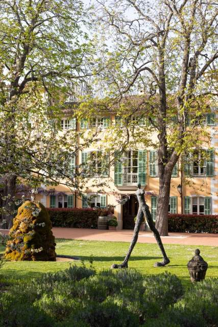 Hostellerie de l’Abbaye de la Celle - 5-star Hotel Provence - Garden